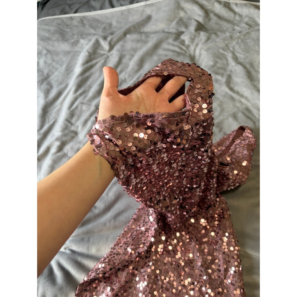As U Wish Rose Gold Sequin Mini Dress V-Neck Flutter Sleeve Party Cocktail Small - Picture 2 of 4